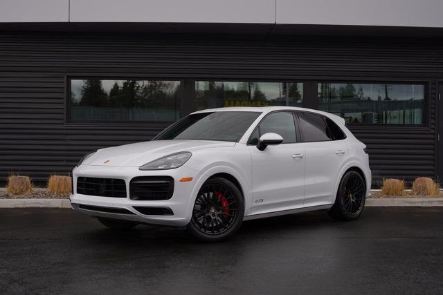 2023 Porsche Cayenne GTS