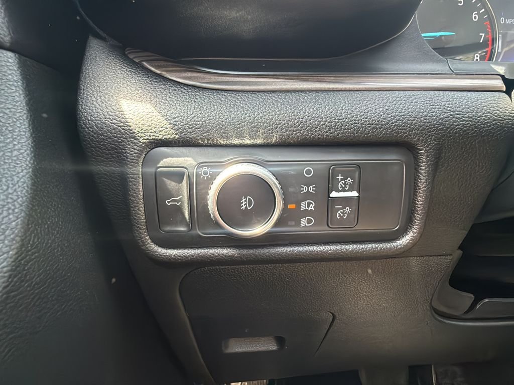 2021 Ford Explorer Limited - Photo 18