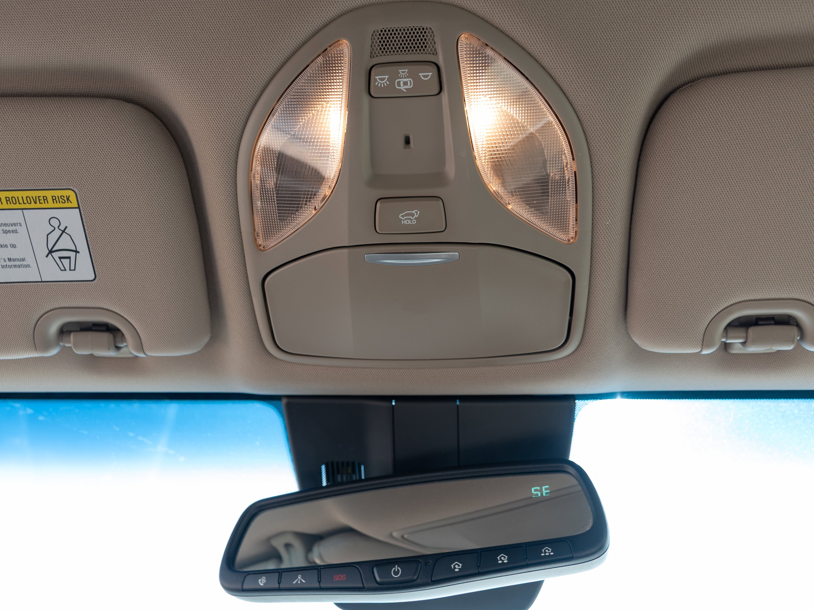 2017 Hyundai Santa Fe Limited - Photo 17