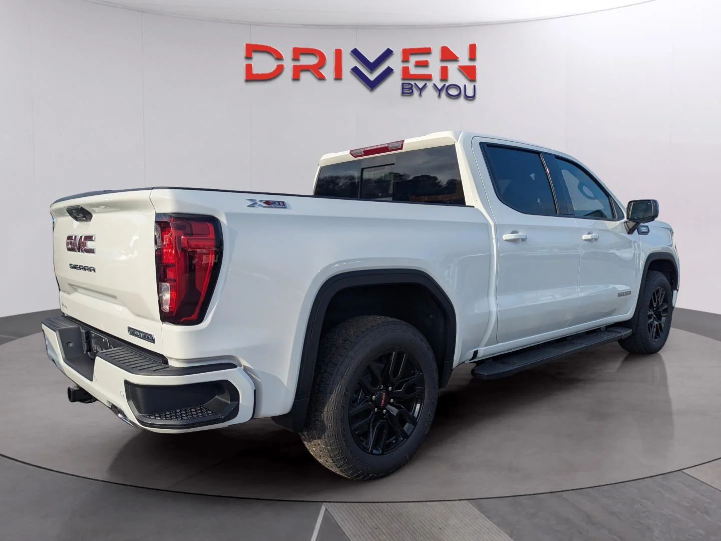 New 2026 Summit White GMC Elevation image 9