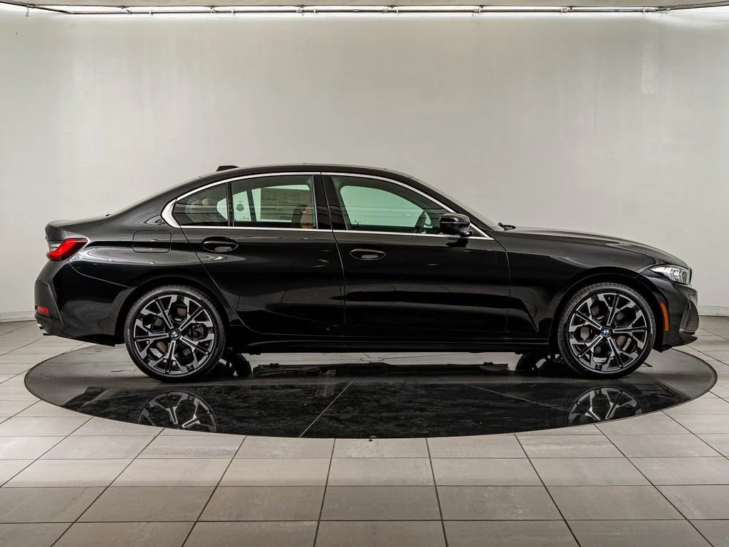 New 2026 Black Sapphire Metallic BMW 330i xDrive image 11