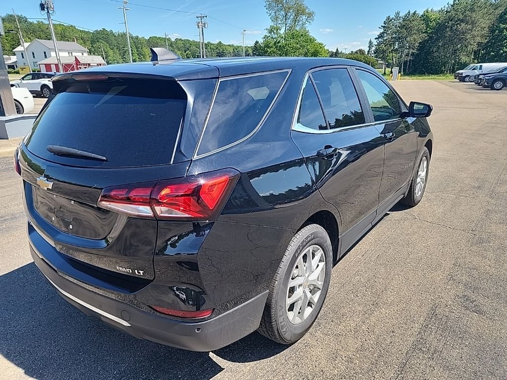 Used 2023 Black Chevrolet LT image 7