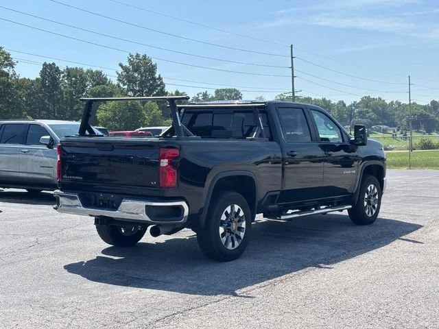 Used 2021 BLACK Chevrolet LT image 5
