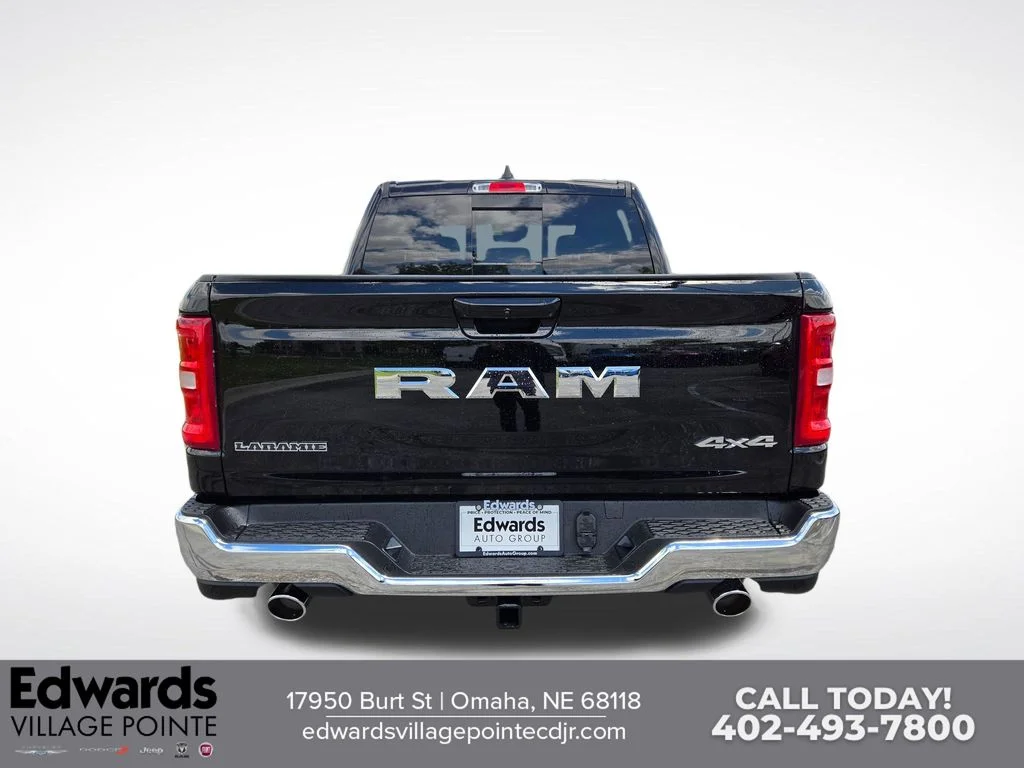 New 2026 Diamond Black Crystal Pearl-Coat Exterior Paint RAM Laramie image 4