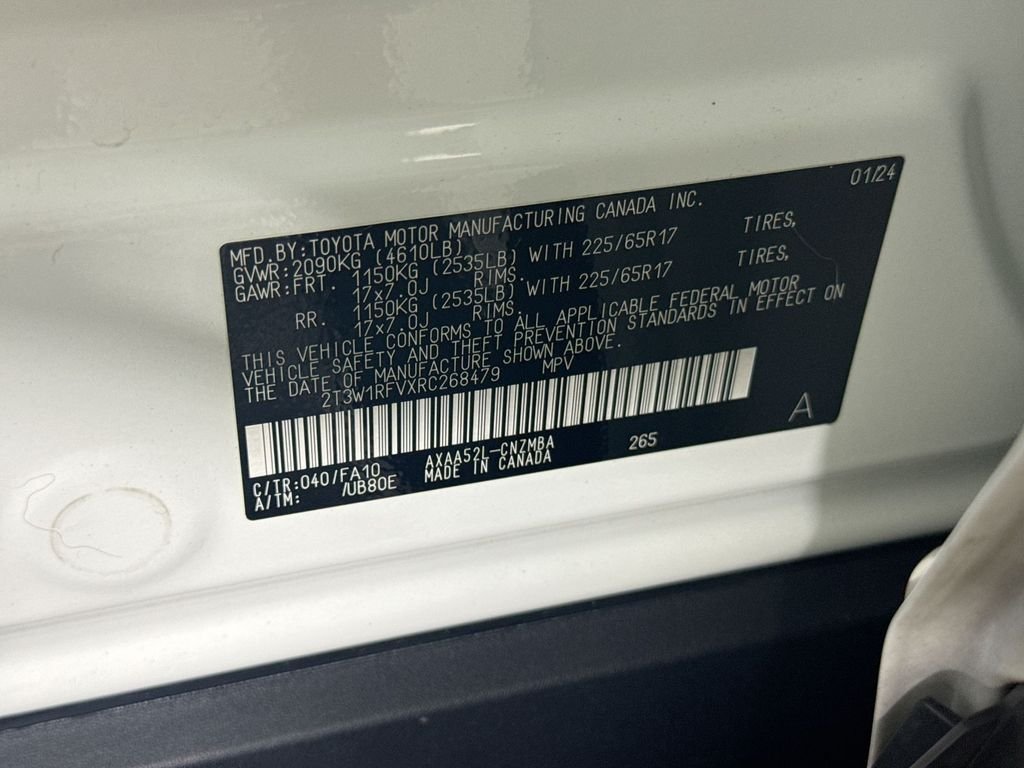 Used 2024 White Toyota XLE image 29