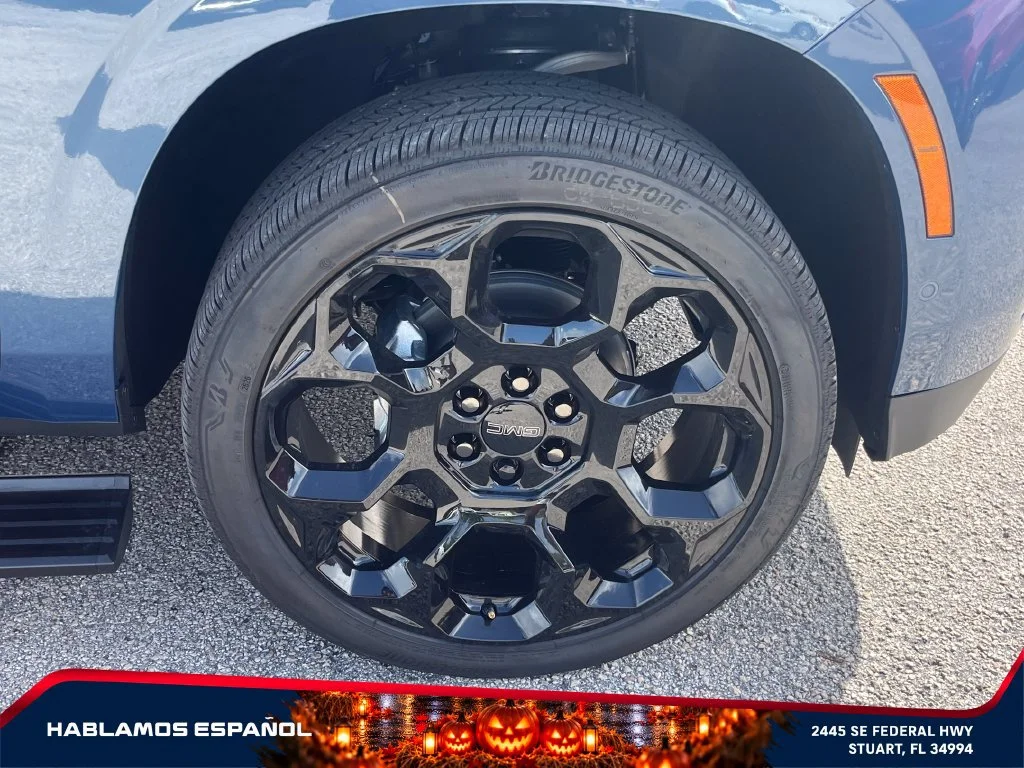 New 2027 Downpour Metallic GMC Denali image 22