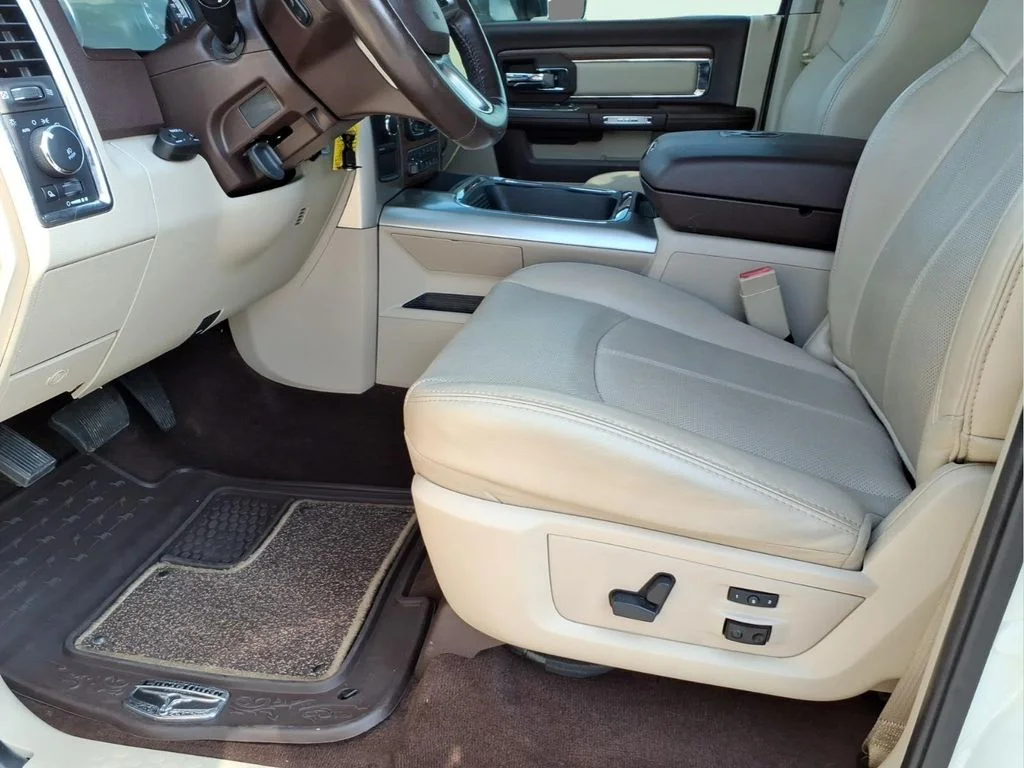 Used 2018 White Ram Laramie image 19