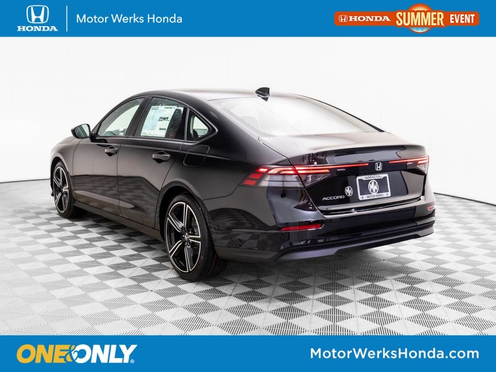 New 2026 Crystal Black Pearl Honda SE image 3