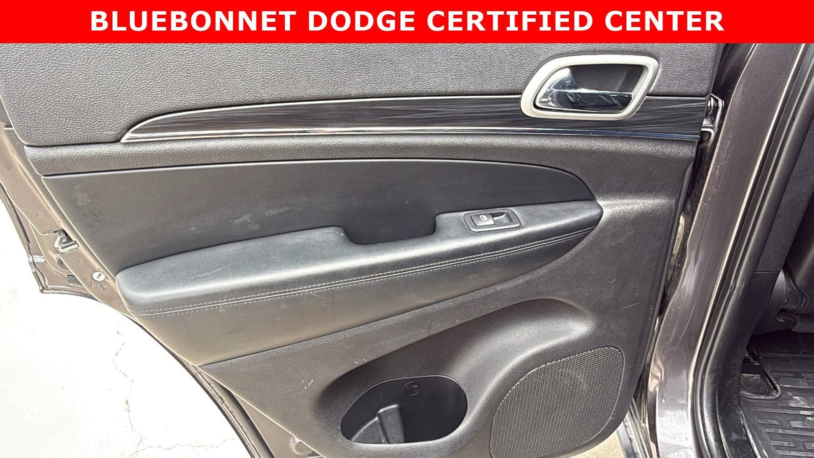 Used 2020 Granite Crystal Metallic Clearcoat Jeep Limited image 16