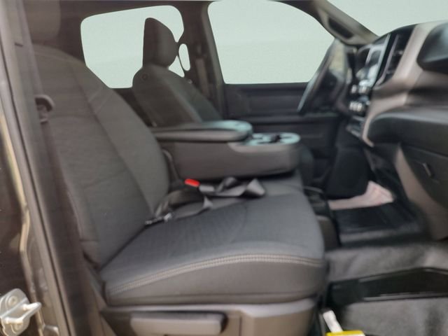 New 2025 Granite Crystal Metallic Clearcoat RAM Tradesman image 32