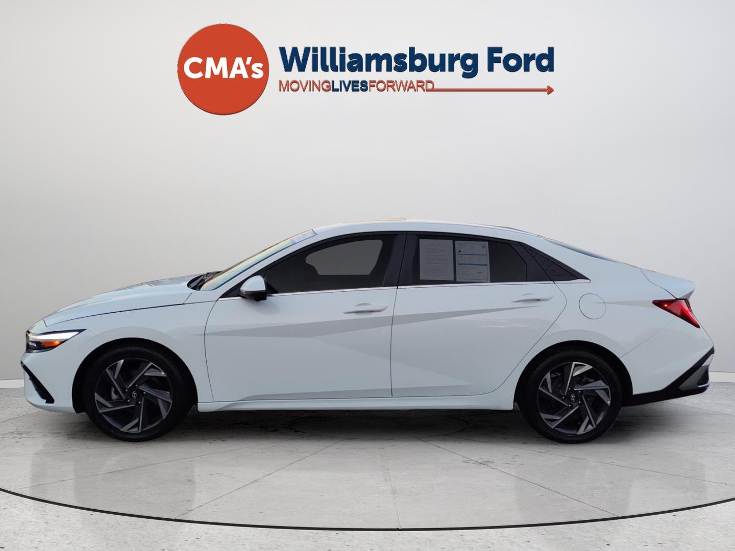 Used 2024 Serenity White Hyundai Limited image 2