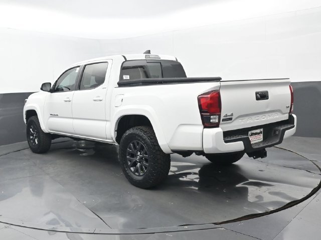 Used 2023 Ice Cap Toyota SR5 image 3