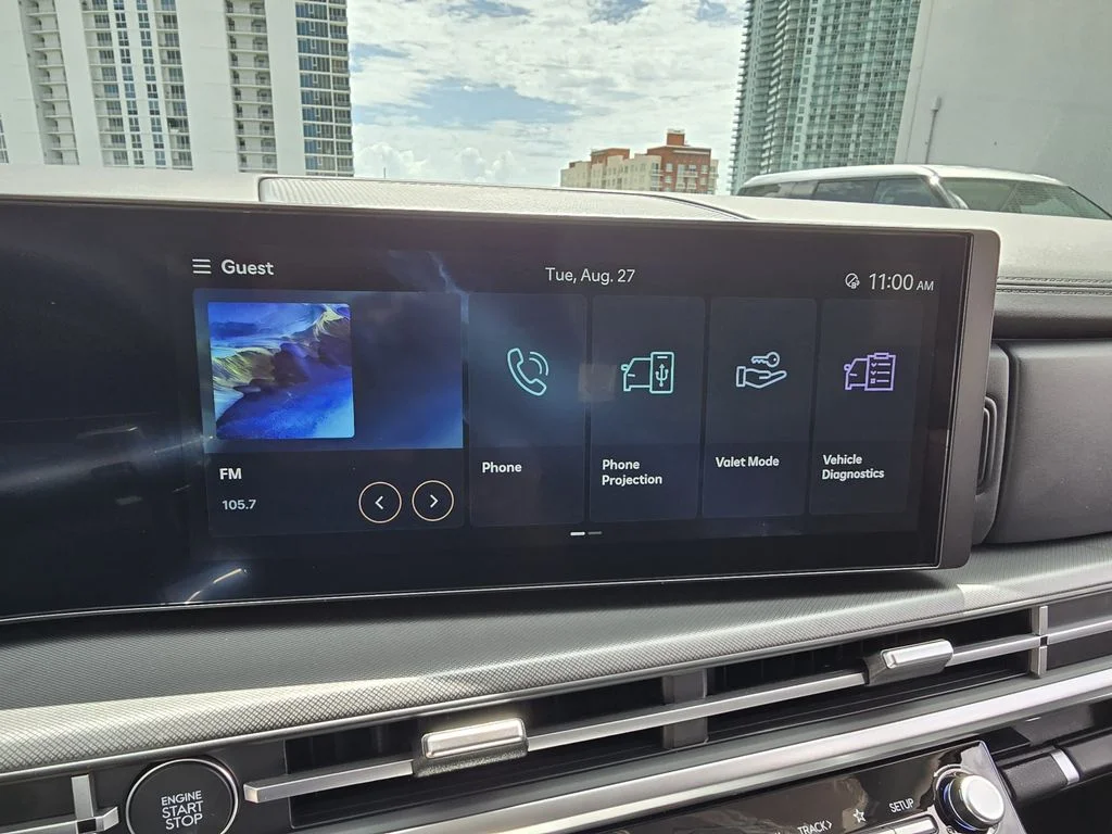 New 2027 Gray Hyundai SEL image 18