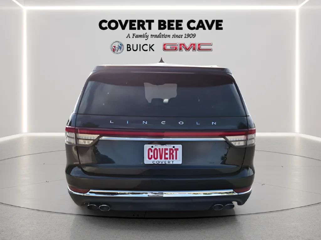 Used 2020 Black Lincoln Reserve image 15