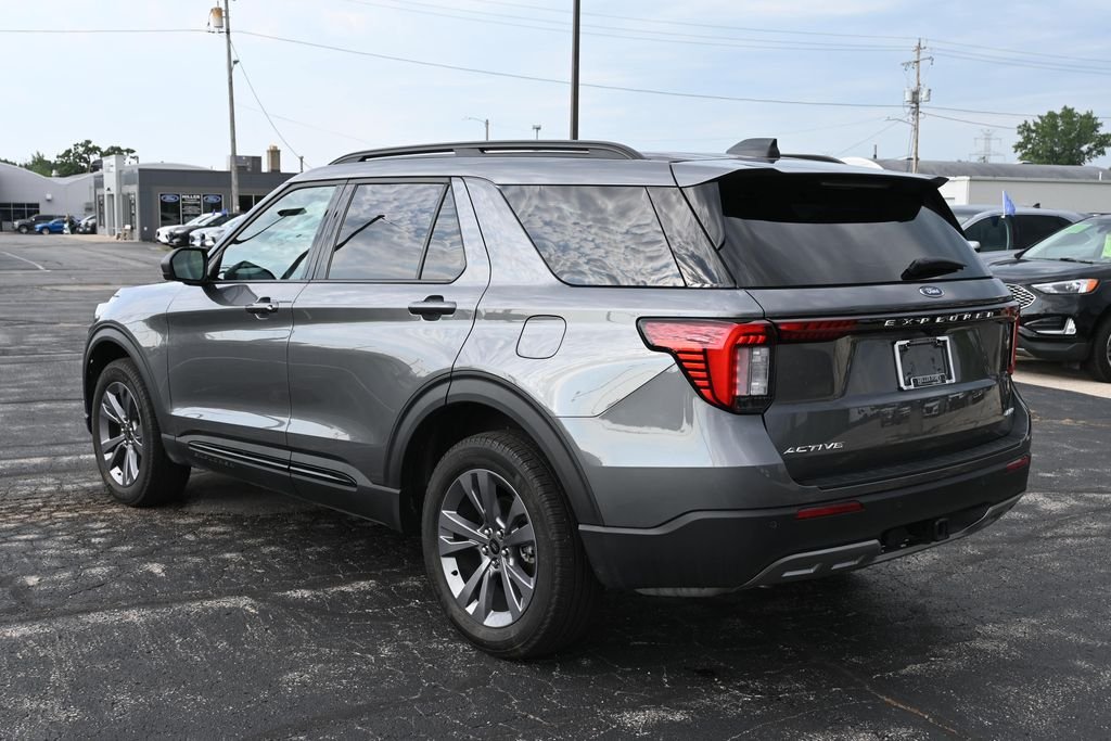 Used 2026 Gray Metallic Ford Active image 11