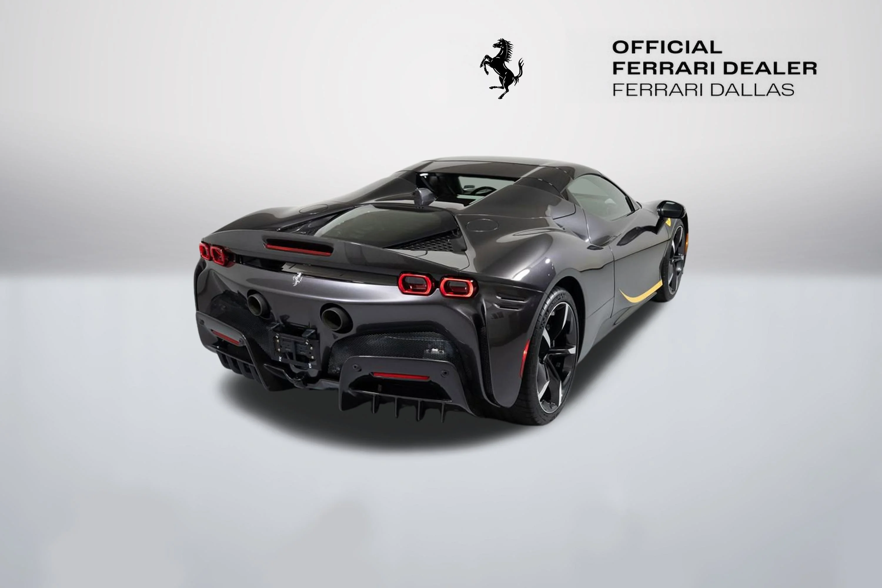 Used 2022 Extra Sample Ferrari Base image 19