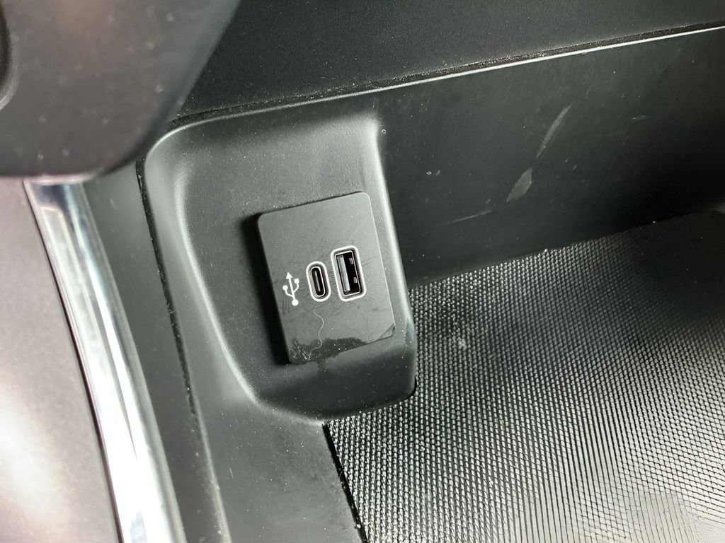Used 2025 Gray Ford XLT image 27