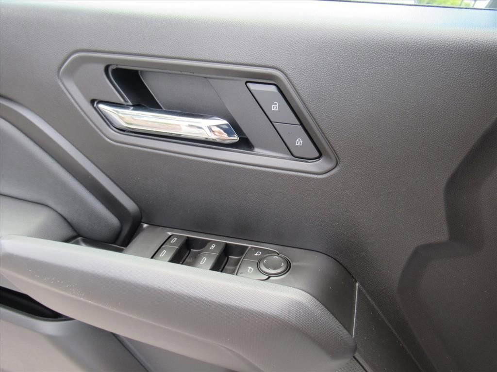 New 2026 Summit White GMC Elevation image 20