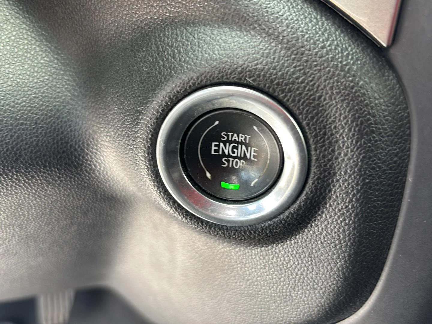 Used 2019 Silver Ice Metallic Chevrolet LT image 22
