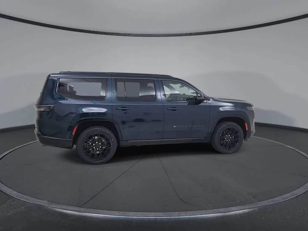 New 2026 Fathom Blue Pearl-Coat Exterior Paint (Late Availability) Jeep Limited Reserve image 16