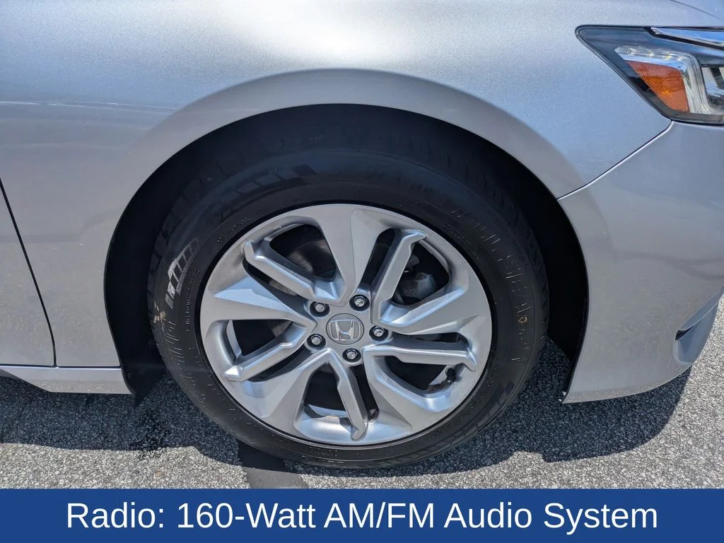Certified Used 2019 Lunar Silver Metallic Honda LX image 13