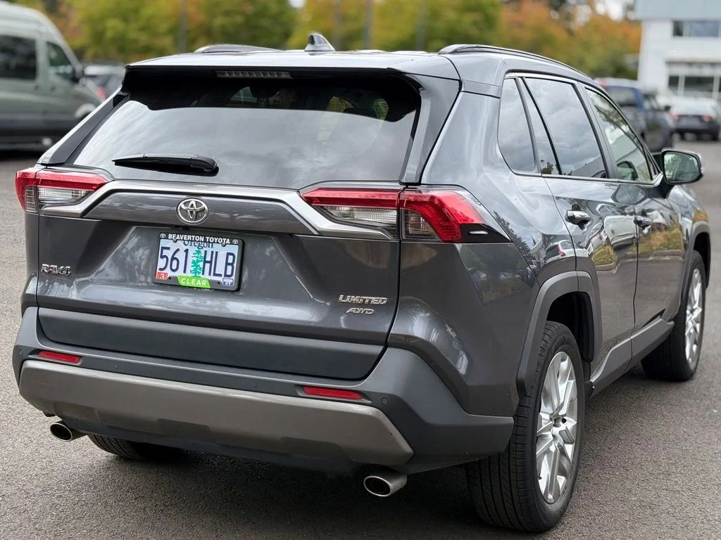 Used 2019 Magnetic Gray Metallic Toyota Limited image 5