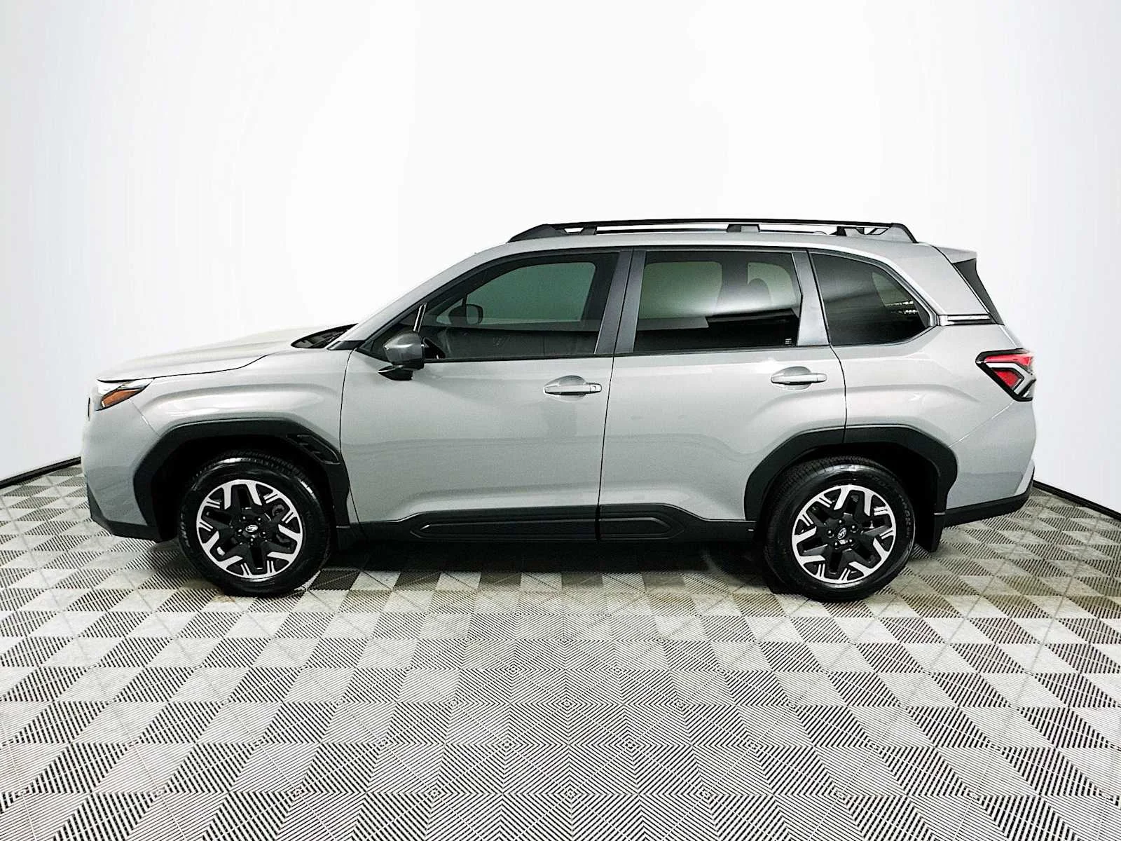 Certified Used 2026 River Rock Pearl Subaru Premium image 4