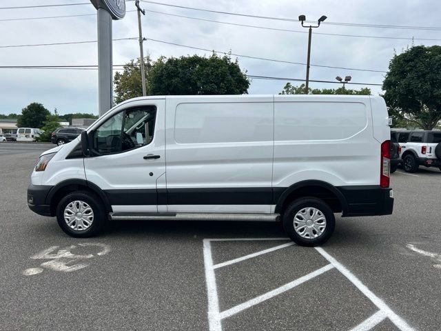 Used 2025 White Ford Base image 4