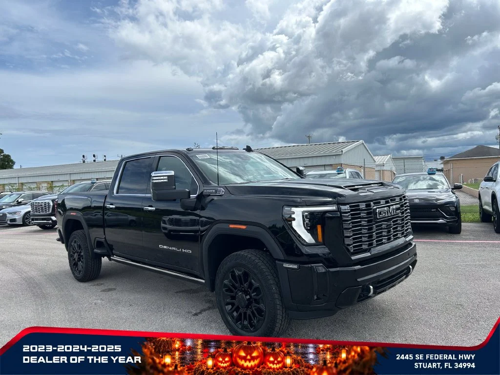 New 2026 Onyx Black GMC Denali Ultimate image 2