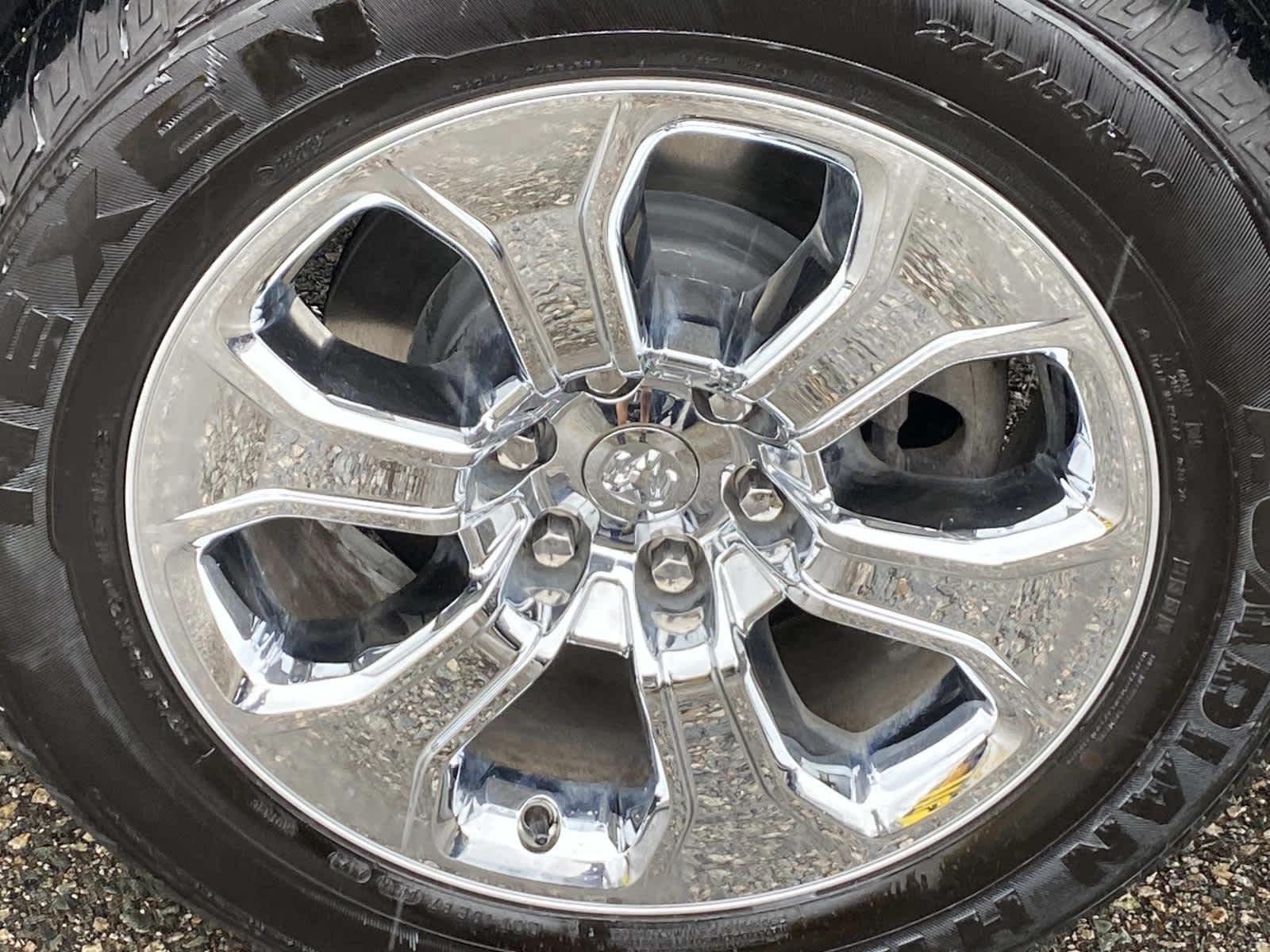 Used 2025 Granite Crystal Metallic Clearcoat Ram Big Horn image 29