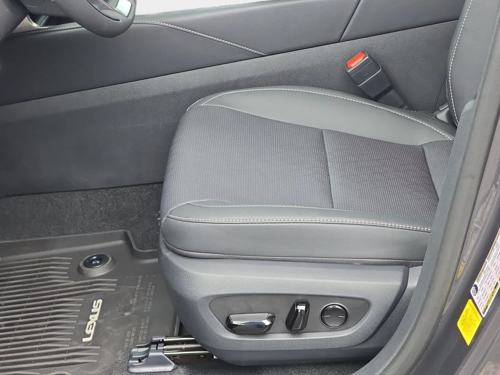 New 2026 Cloudburst Gray Lexus PREMIUM PLUS image 29