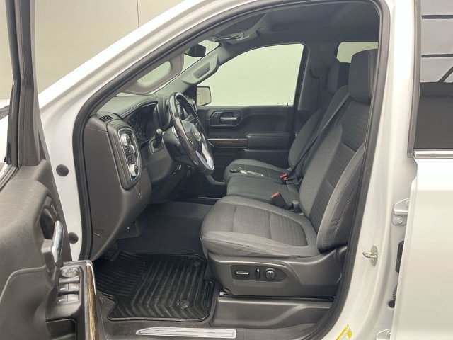 Used 2020 Summit White GMC SLE image 3