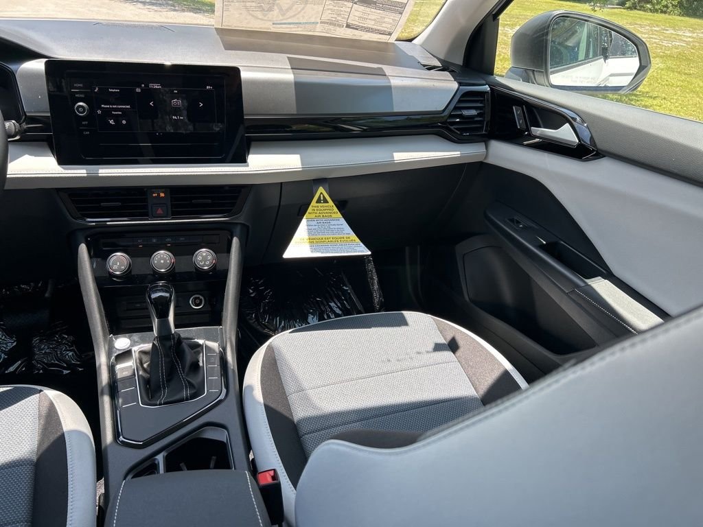 New 2026 White Volkswagen 1.5T S image 11