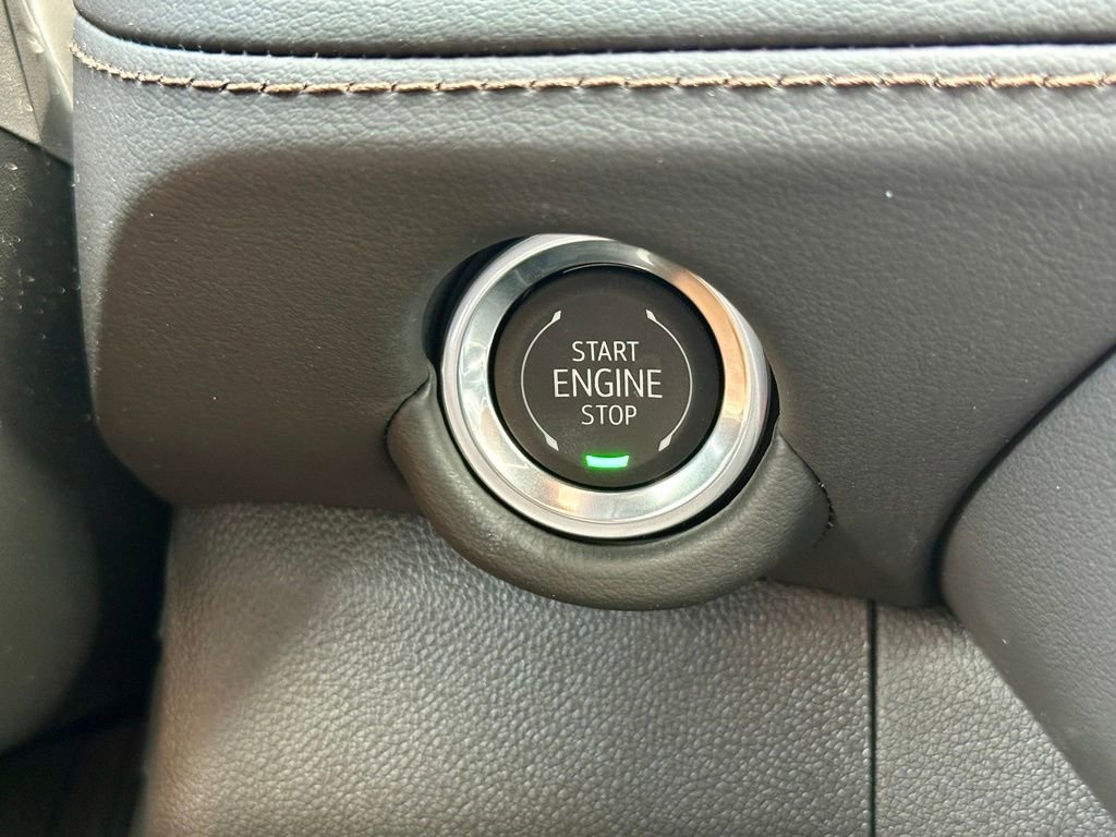 2026 Chevrolet Suburban High Country - Photo 32