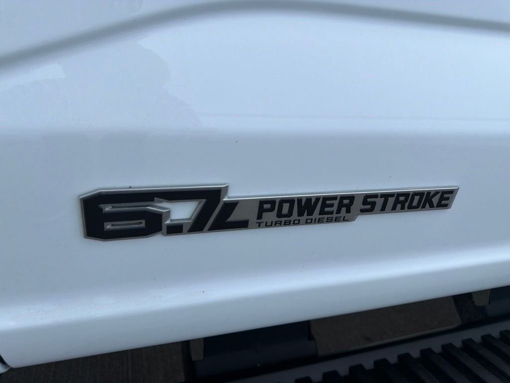 Used 2025  Ford XLT image 32