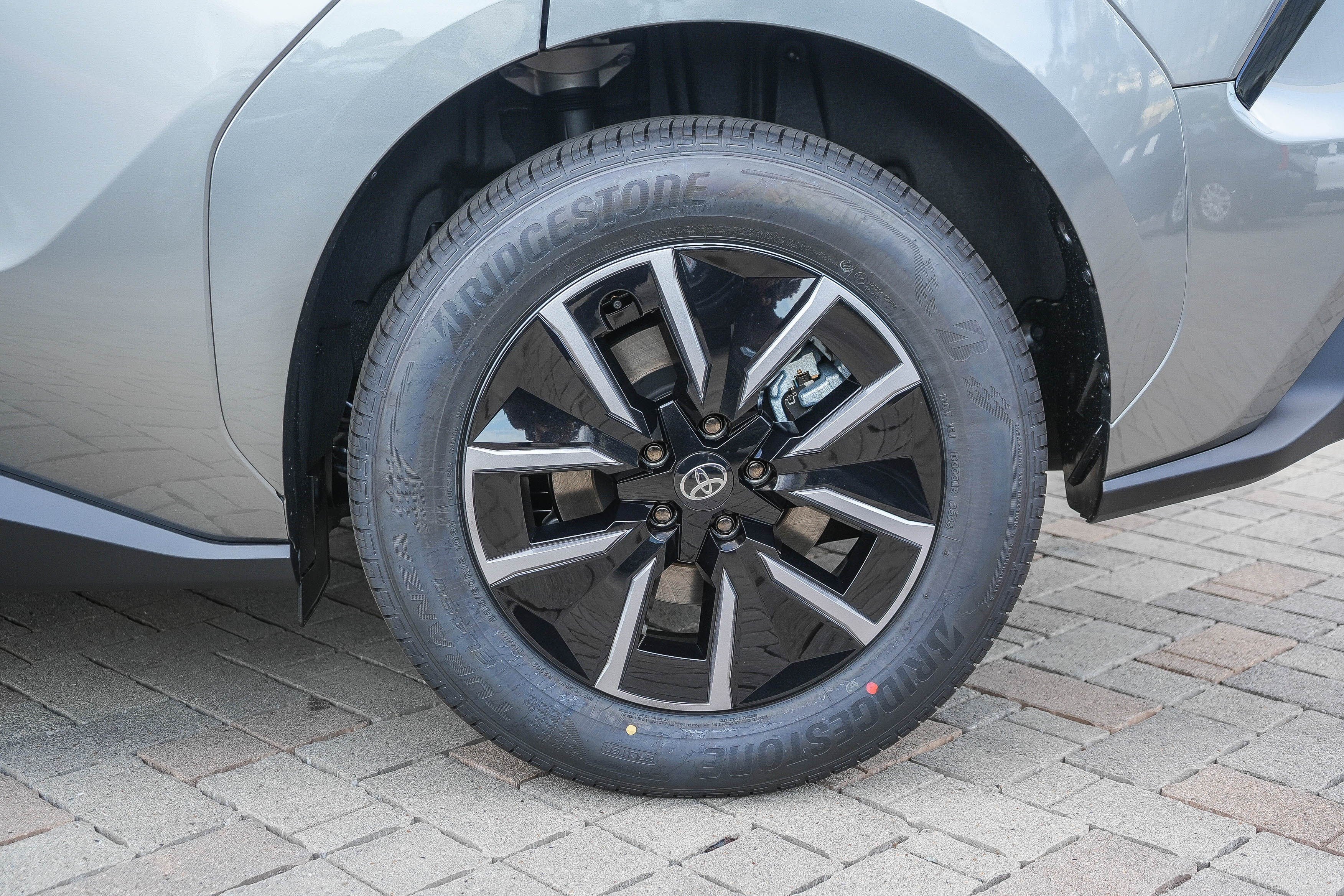 New 2026 Heavy Metal <sup>1</sup> Toyota  XLE image 10