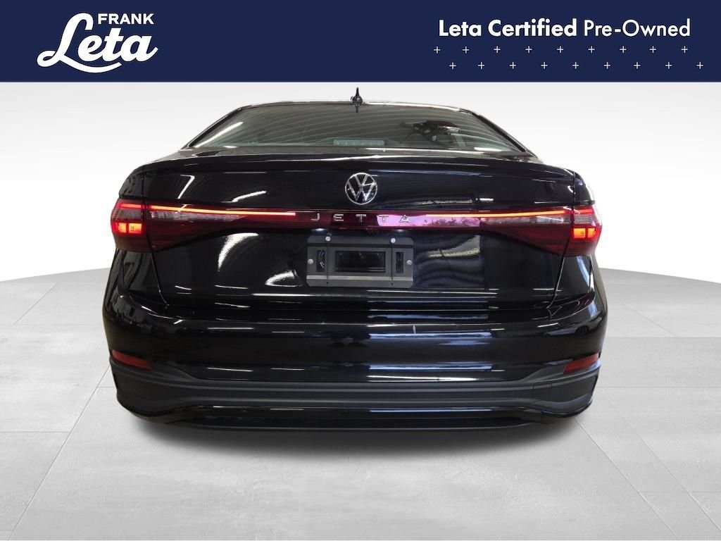 Used 2025 Deep Black Pearl Volkswagen  image 5