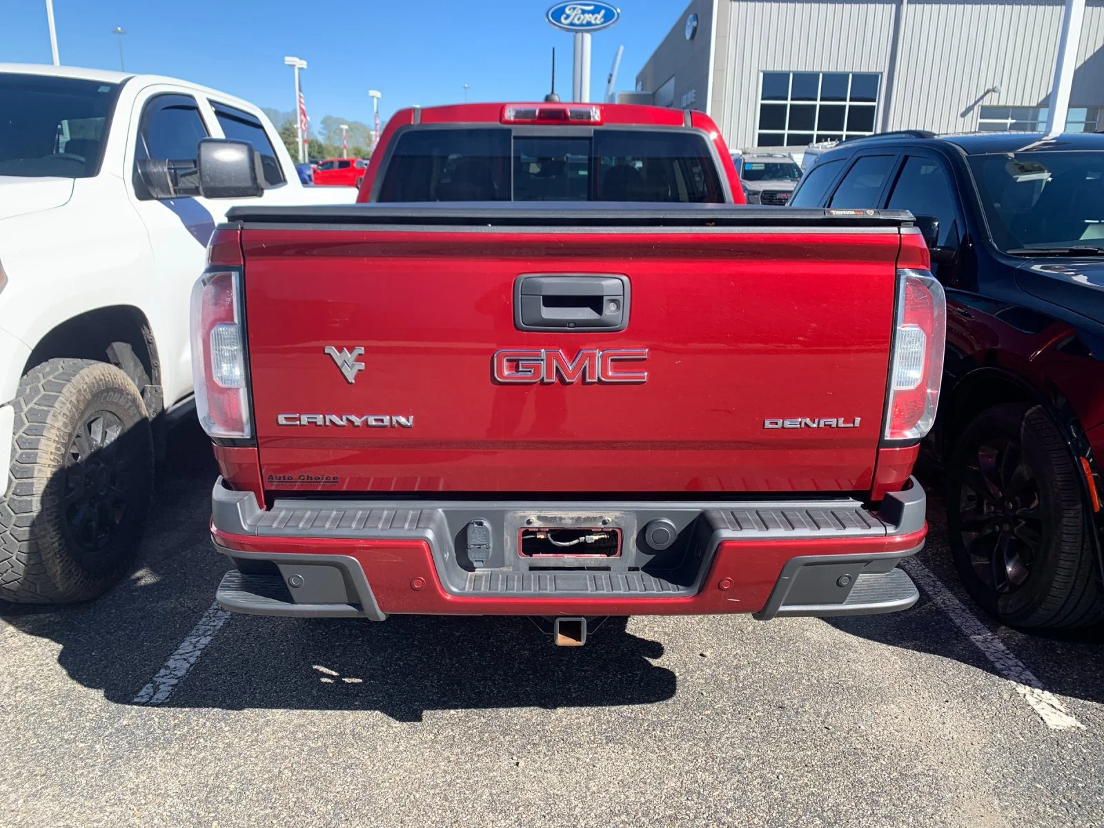 Used 2020 RED QUARTZ TINTCOAT GMC 4WD Denali image 3