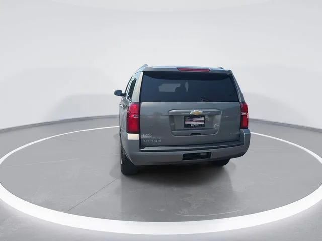 Used 2018 Gray Chevrolet LT image 7