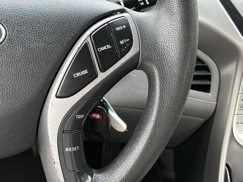 Used 2013 Gray Hyundai GLS image 22