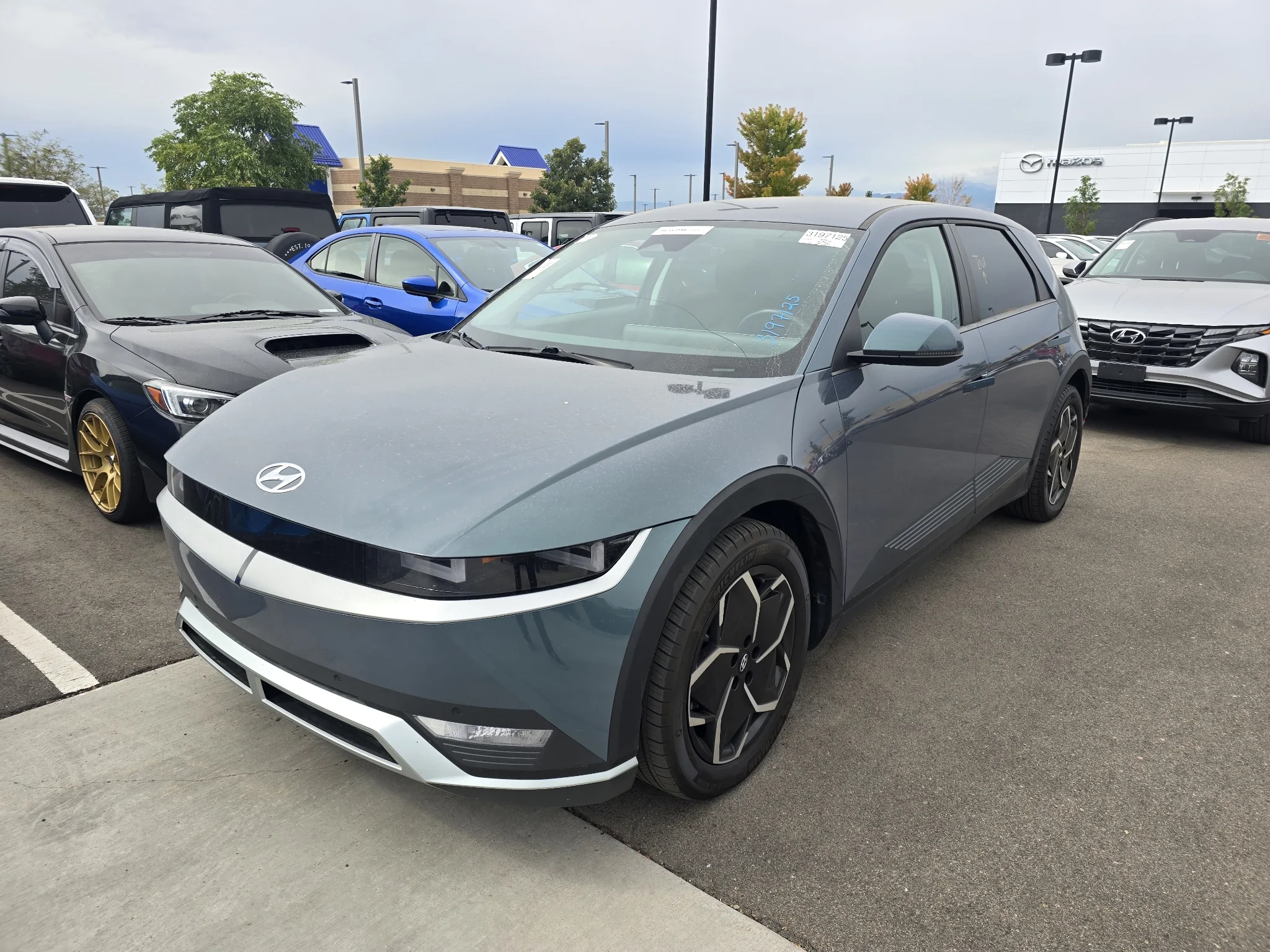 Used 2024 Digital Teal Hyundai SEL image 11