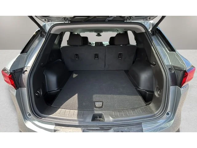 Used 2023 Gray Chevrolet LT image 31