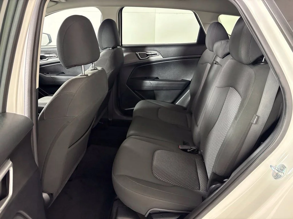 Used 2024 White Kia LX image 21