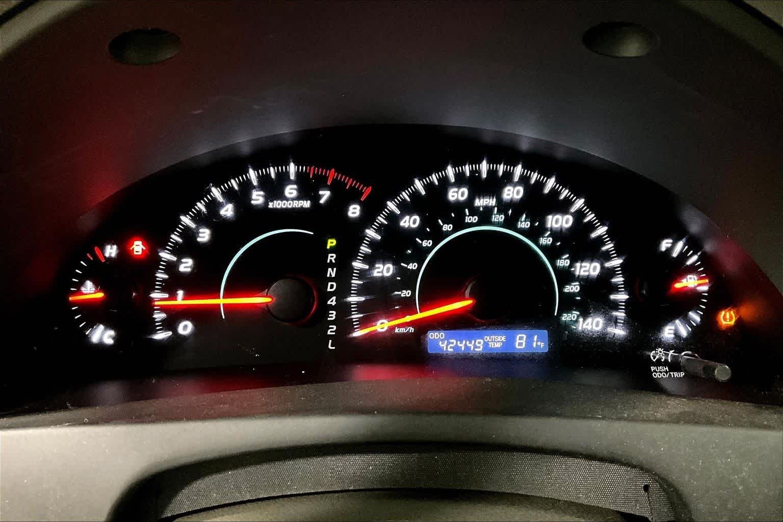 Used 2008 Blue Ribbon Metallic Toyota LE image 25