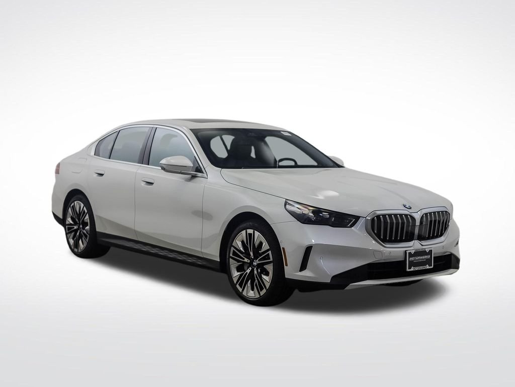 2026 BMW 5 Series 530i - Photo 8