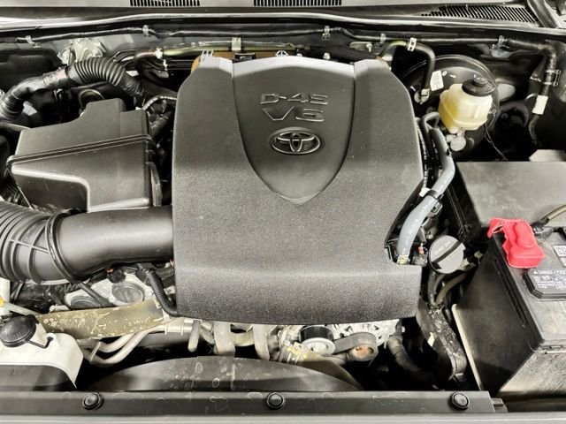 Used 2023 Silver Toyota SR5 image 25