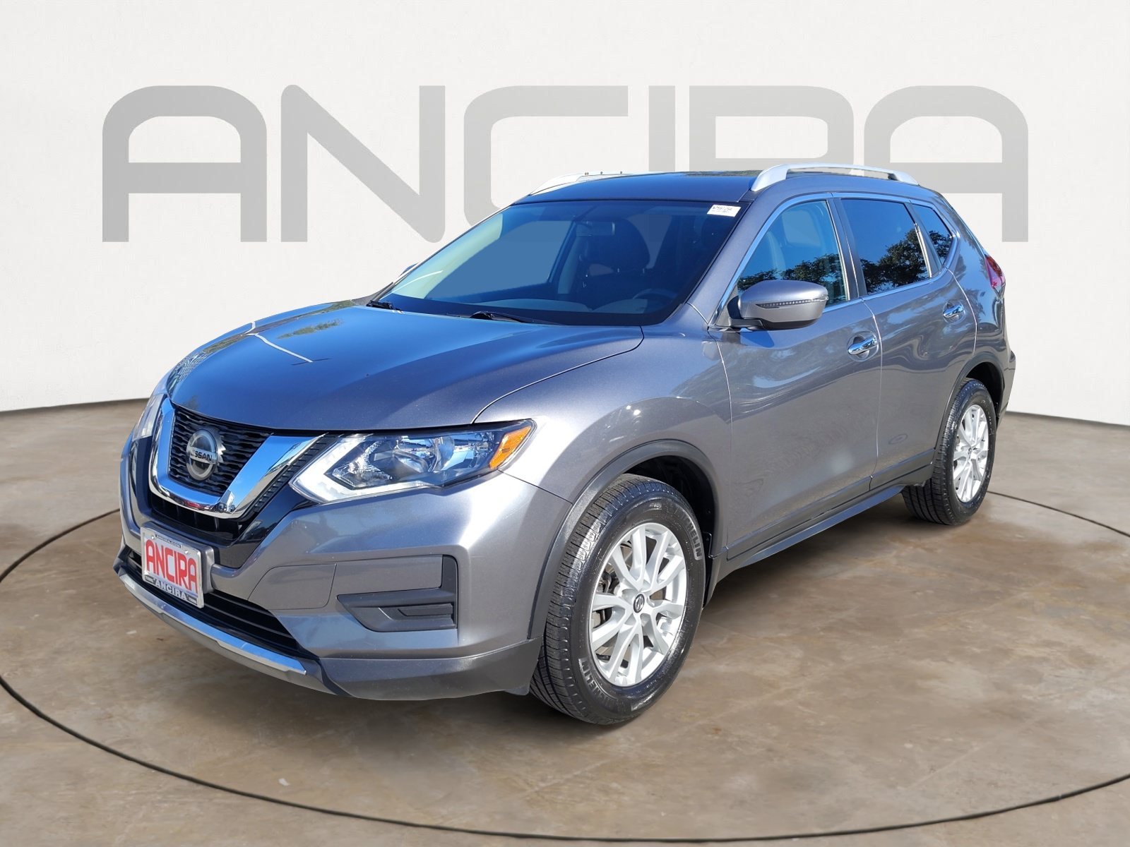 Used 2018 Gun Metallic Nissan SV image 6