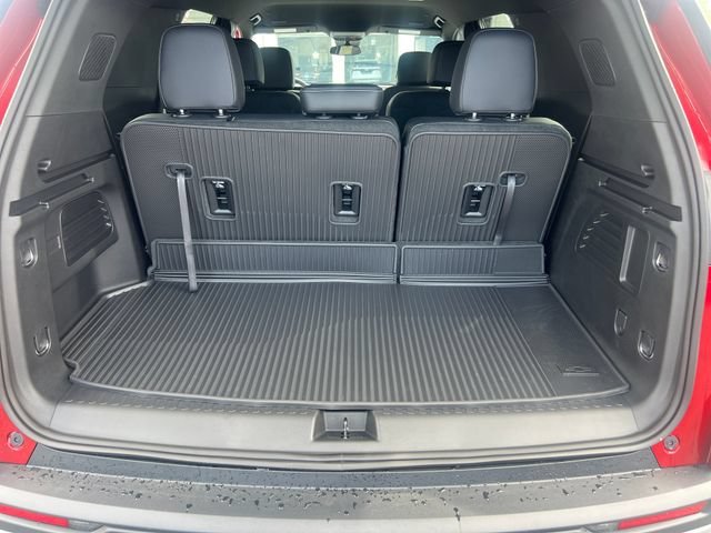 2027 Chevrolet Traverse LT - Photo 22