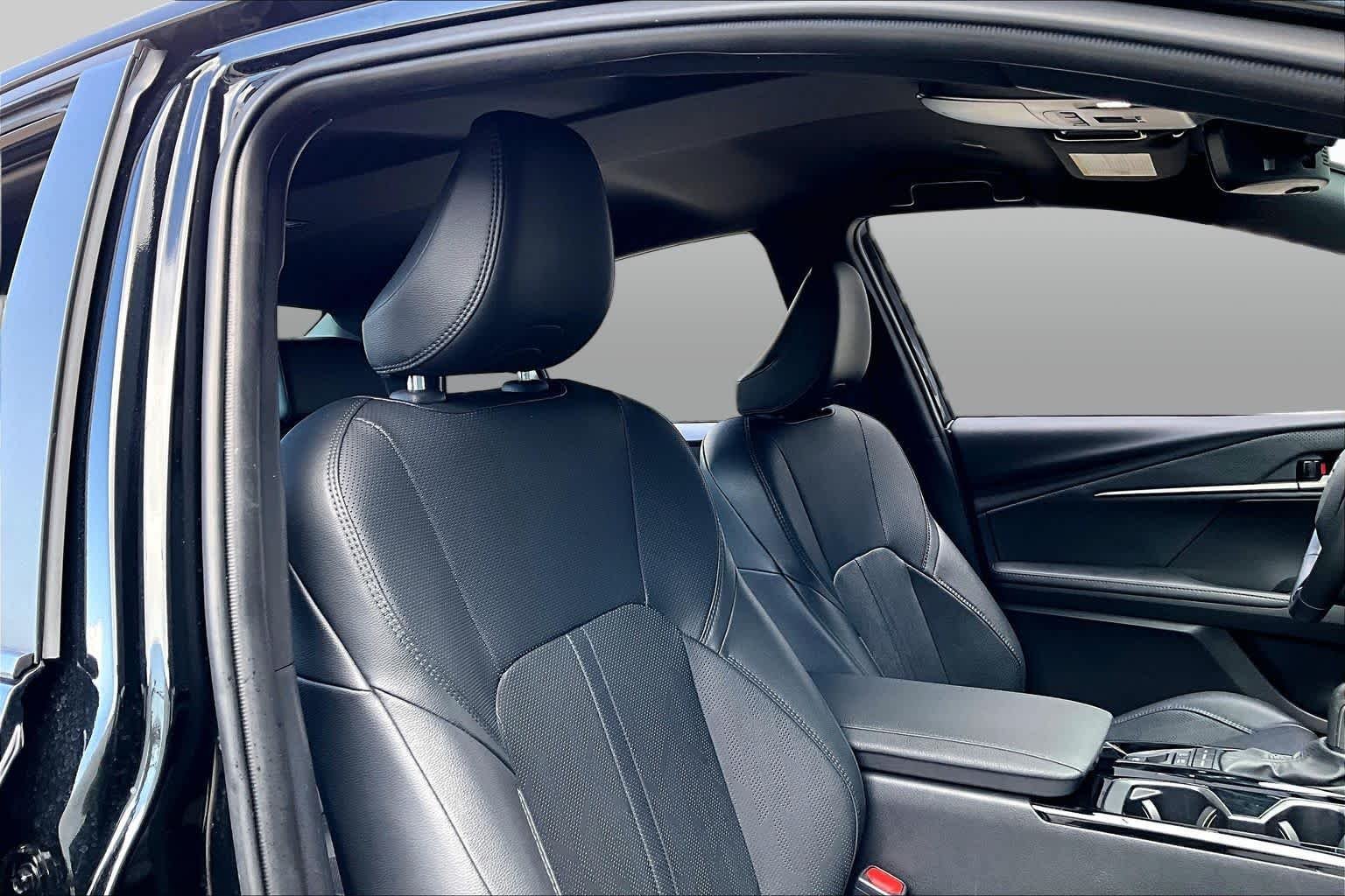 Used 2025 Midnight Black Metallic Toyota XSE image 9