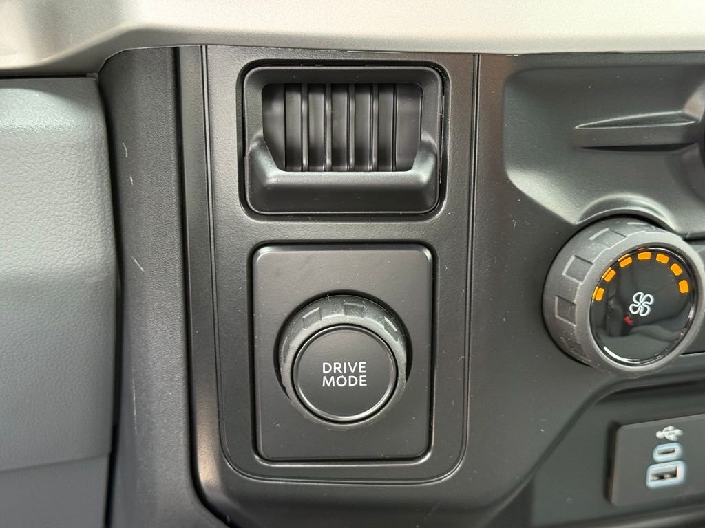 New 2026 Oxford White Ford F-250® XL image 14